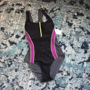 Everlast one piece swimsuit NWT